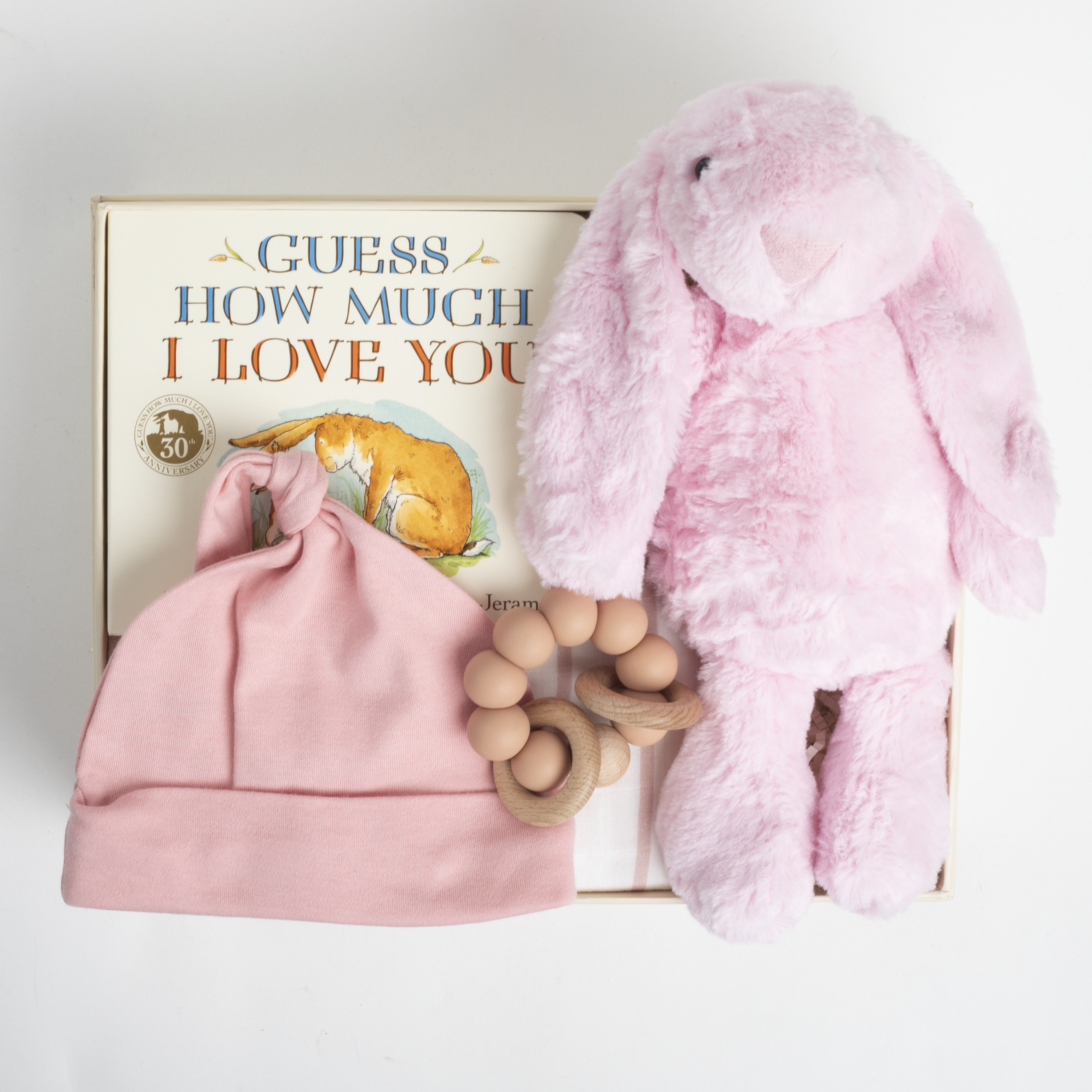 A Baby is Love 刺繍キット NEW BABY // GIRL | BOXFOX