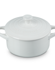 White round Dutch oven with lid on