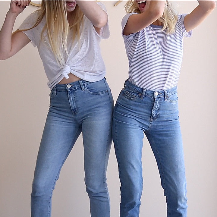 Mom Jeans / Genes