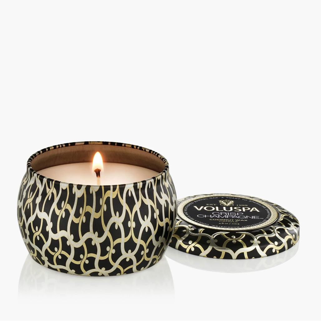 Voluspa Crisp champagne candle on a white background