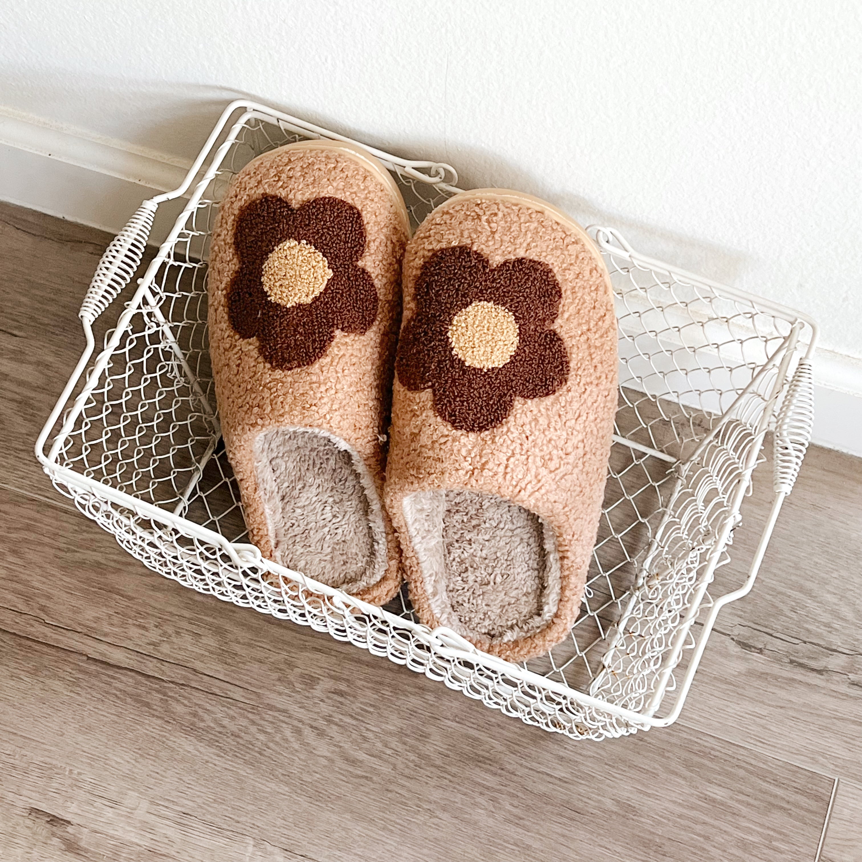 Brown Flower Power Plush Slippers | Size 6-7
