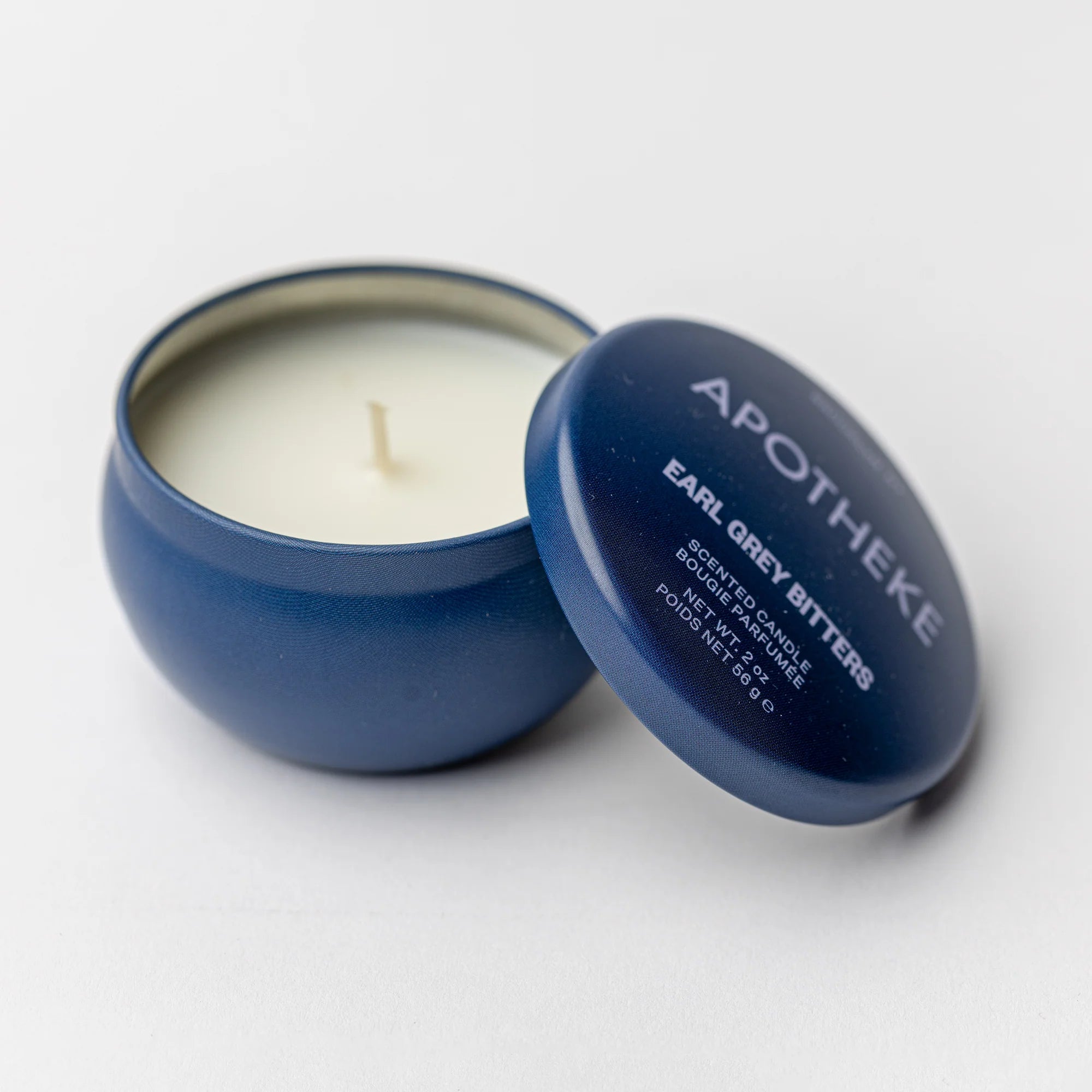 Earl grey candle in a tin vessel